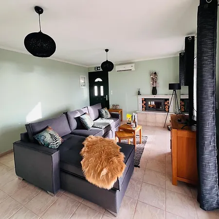 Aniley Villa